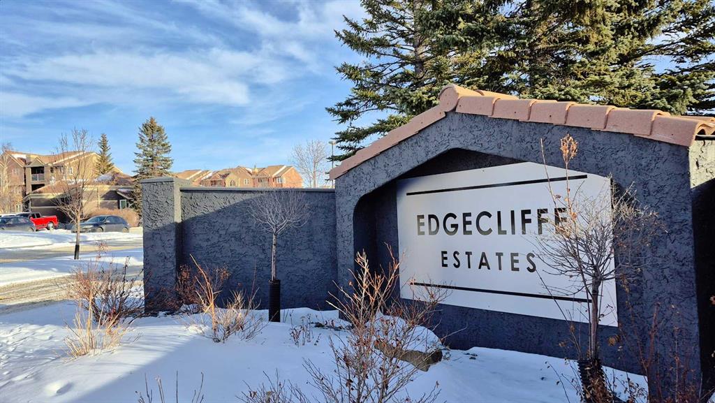 22, 2722 EDENWOLD Heights NW