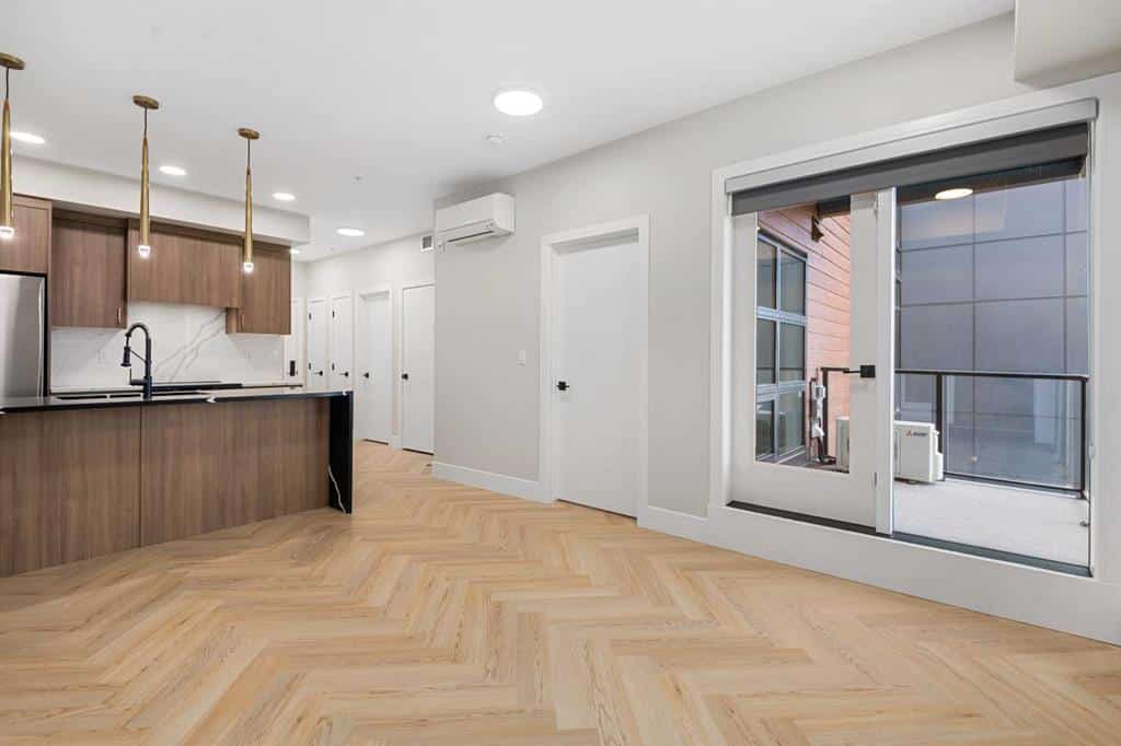 408, 330 Dieppe Drive SW