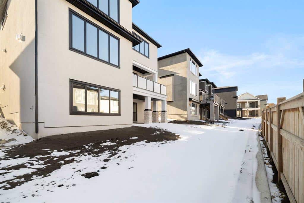 148 Aspen Summit Heights SW